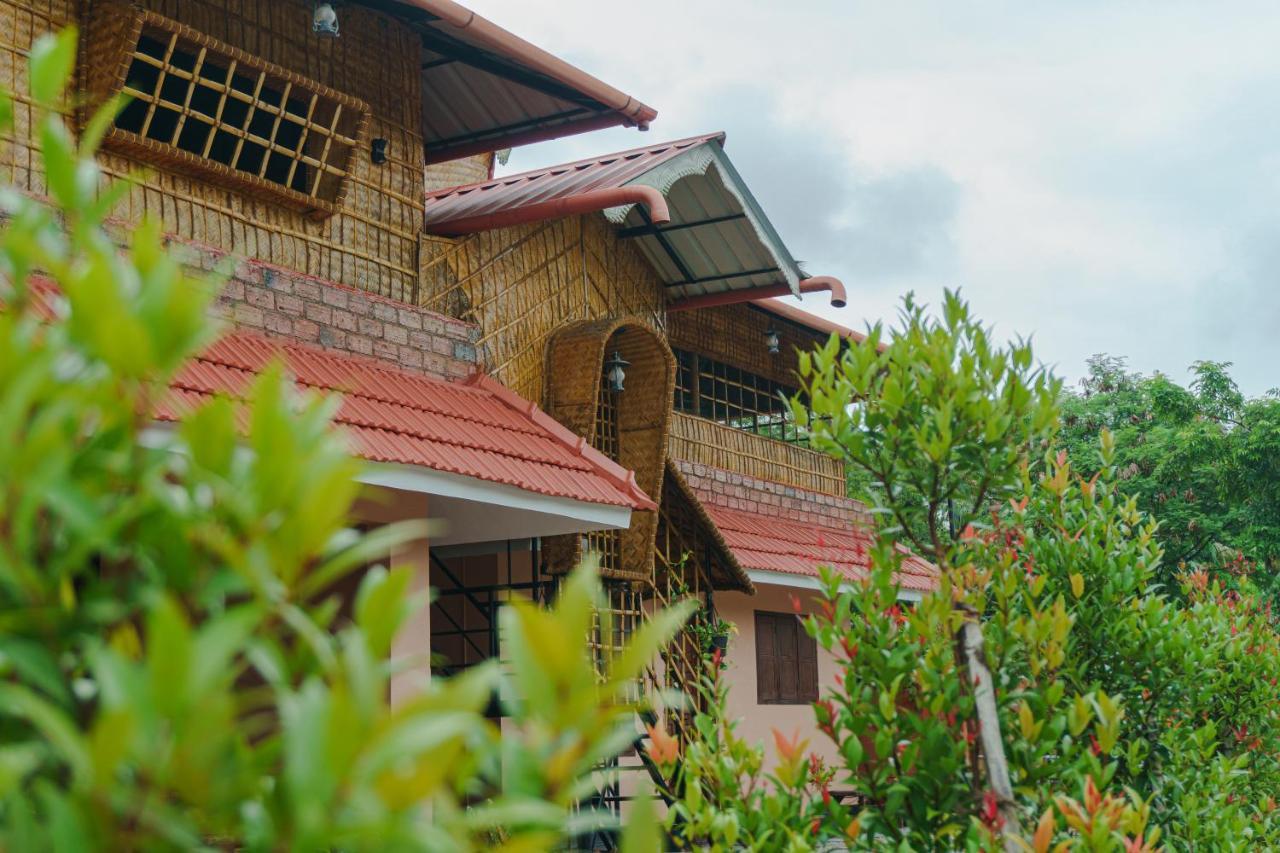 Canalview Private Cottage Azhikkal Ayiram Thengu Panmana Eksteriør bilde